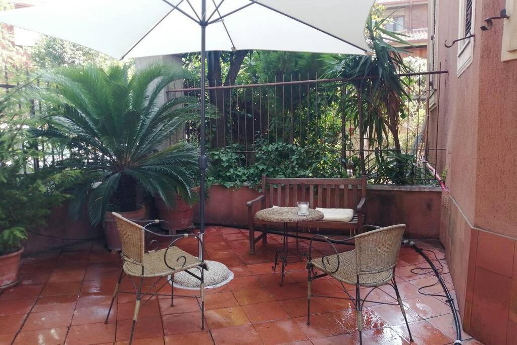 Апартаменты La Casa Della Mia Famiglia Рим Экстерьер фото