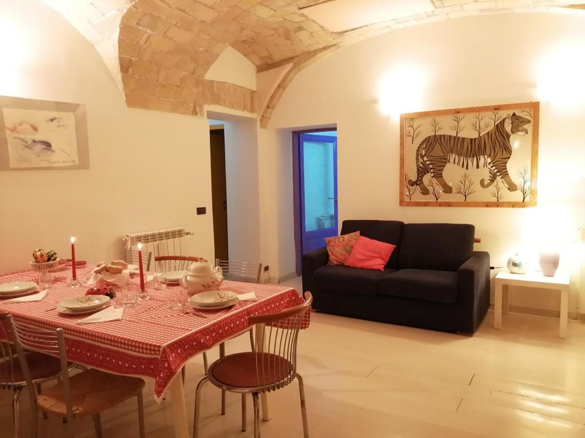 Апартаменты La Casa Della Mia Famiglia Рим Экстерьер фото